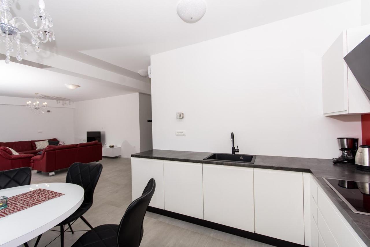 Apartment Julia Trogir Exterior photo